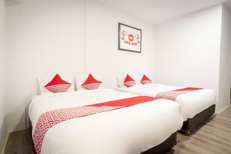 Oyo 835 Metropolitan Home Stay Medan Extérieur photo