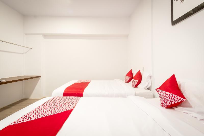 Oyo 835 Metropolitan Home Stay Medan Extérieur photo